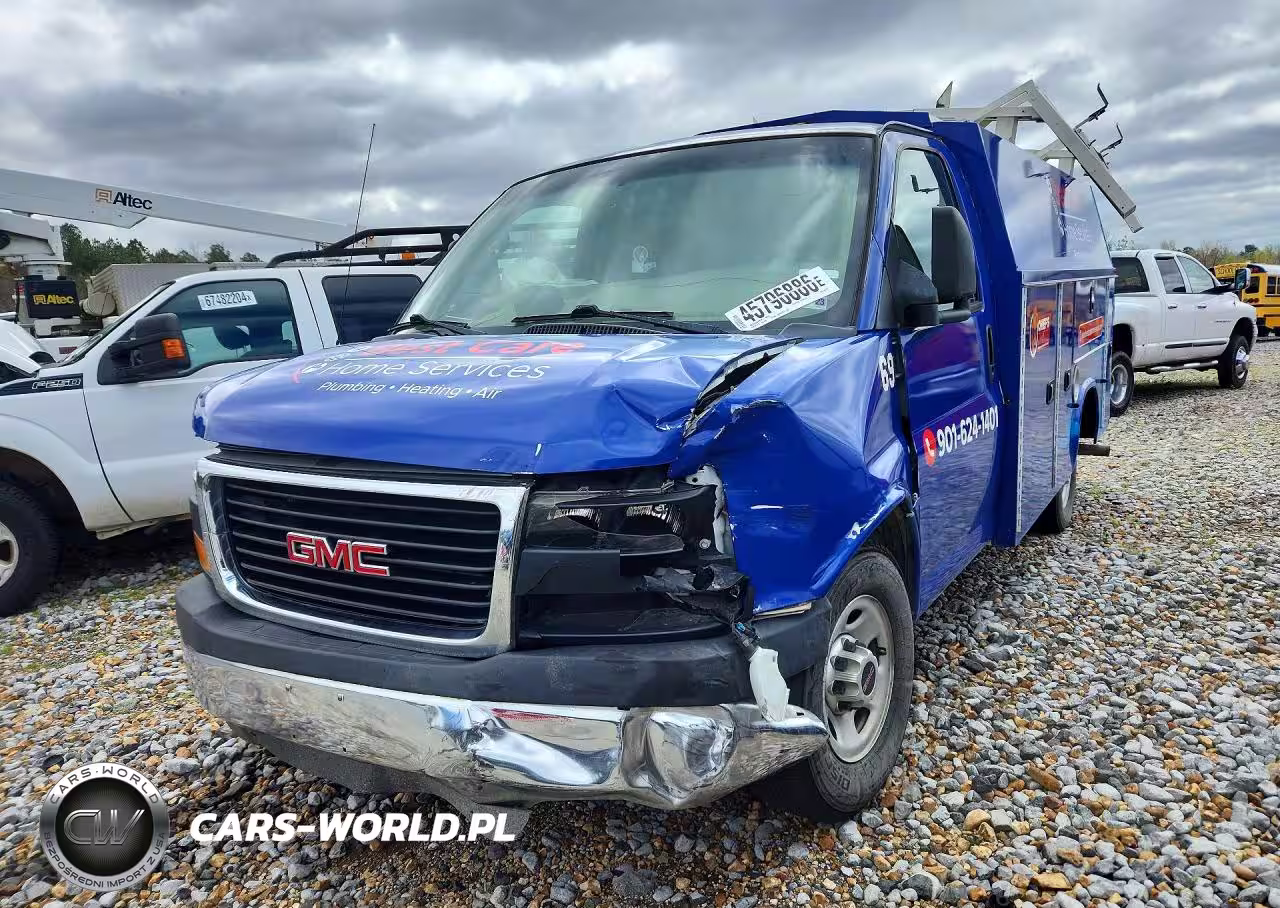 2016 GMC Savana Utility - Service Truck
