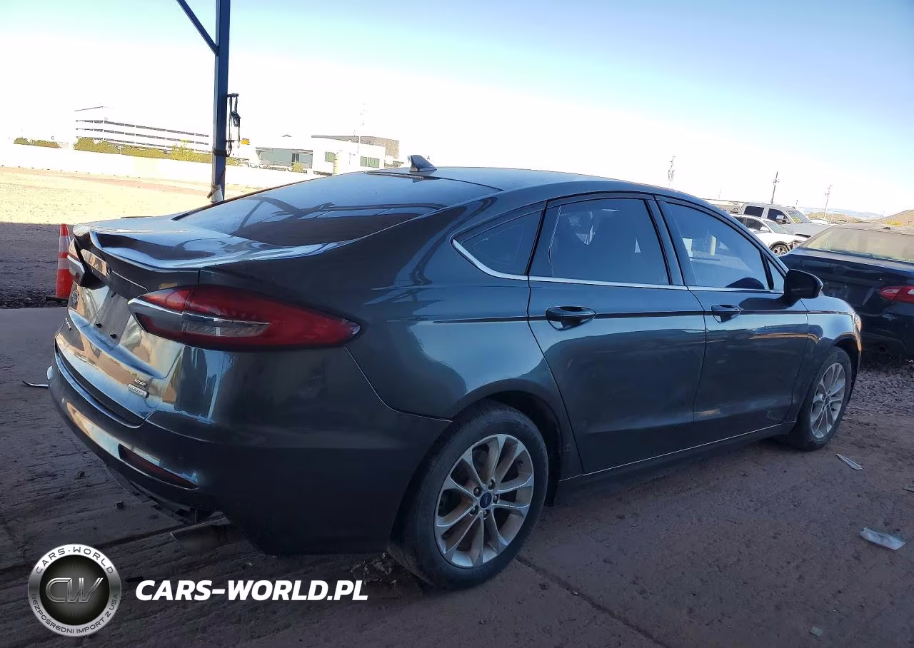 2019 Ford Fusion Se VIN:3FA6P0HD0KR114392 - 3