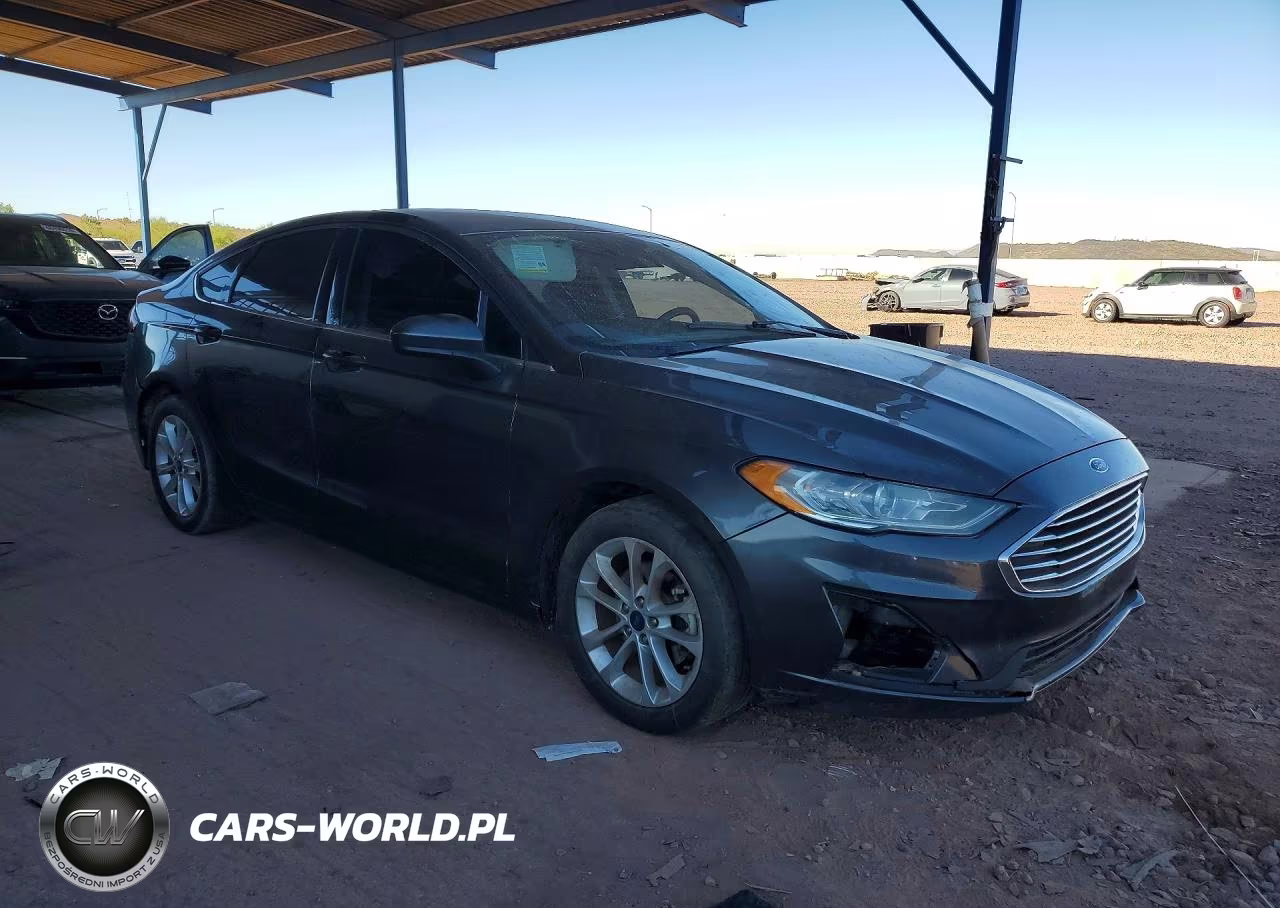 2019 Ford Fusion Se VIN:3FA6P0HD0KR114392 - 4