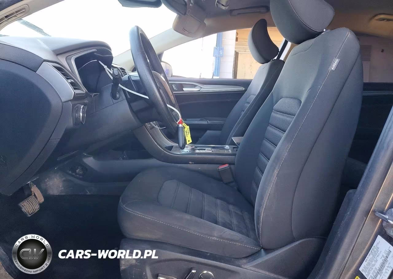2019 Ford Fusion Se VIN:3FA6P0HD0KR114392 - 7