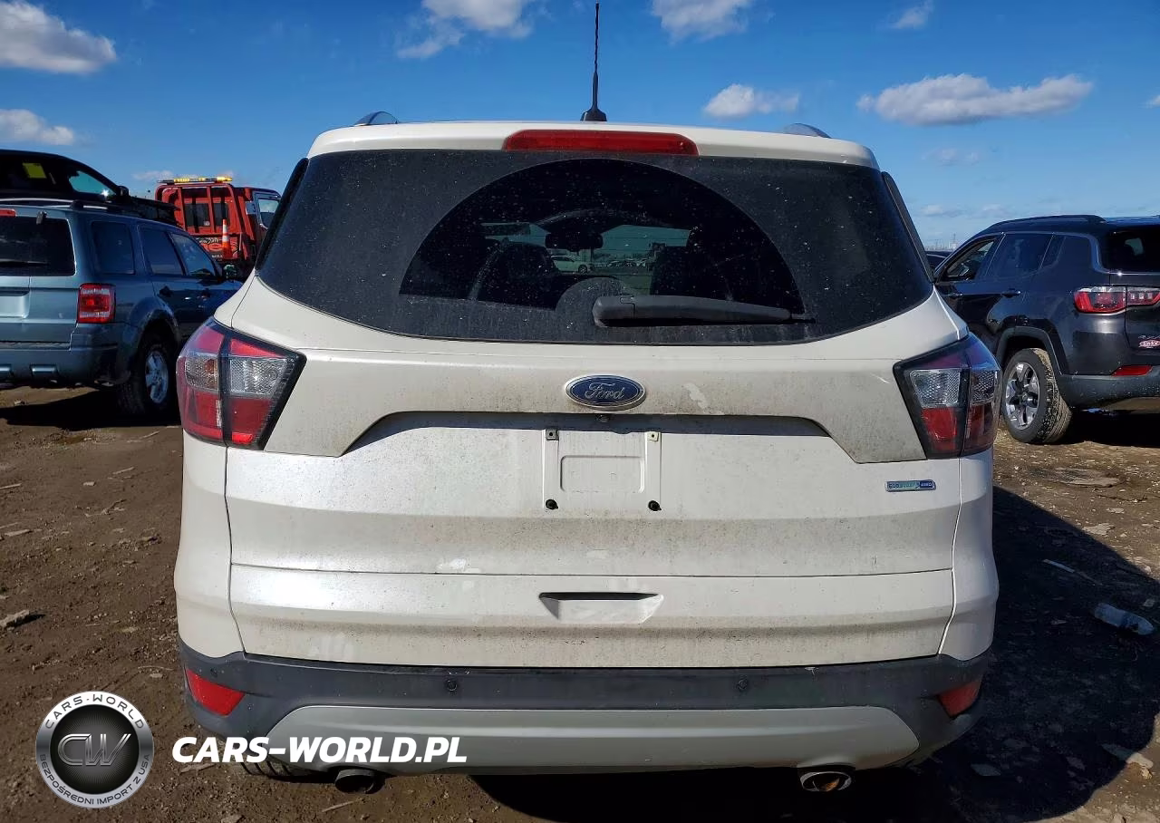 2017 Ford Escape Titanium VIN:1FMCU9J94HUE18287 - 6