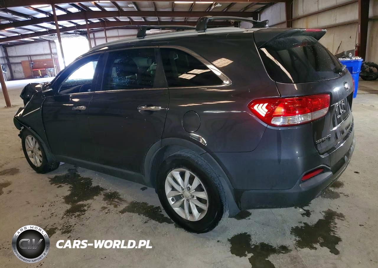 2018 Kia Sorento Lx VIN:5XYPG4A34JG339852 - 2