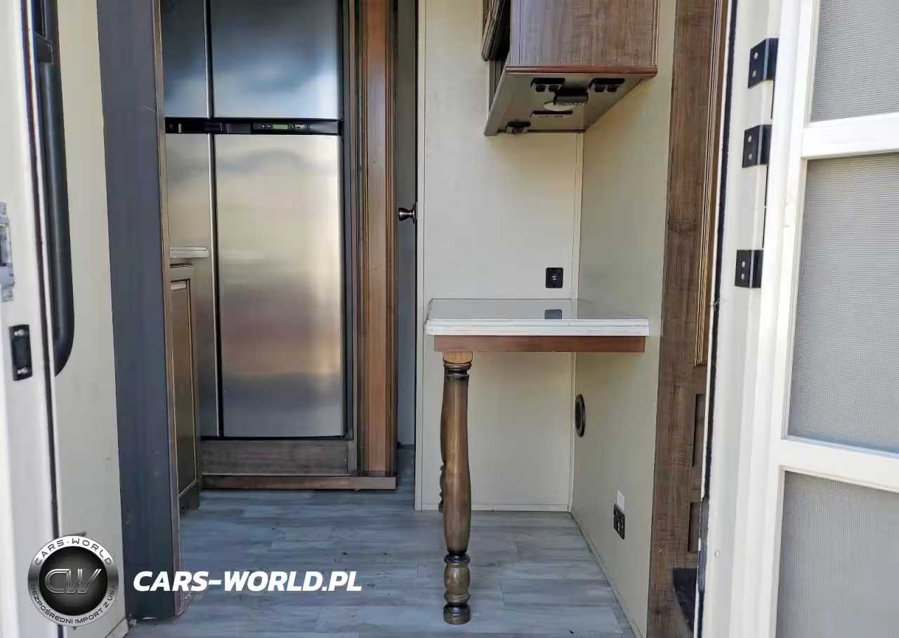 2017 Grand Design Recreational Solitude Camper VIN:573FS412XH1107695 - 5