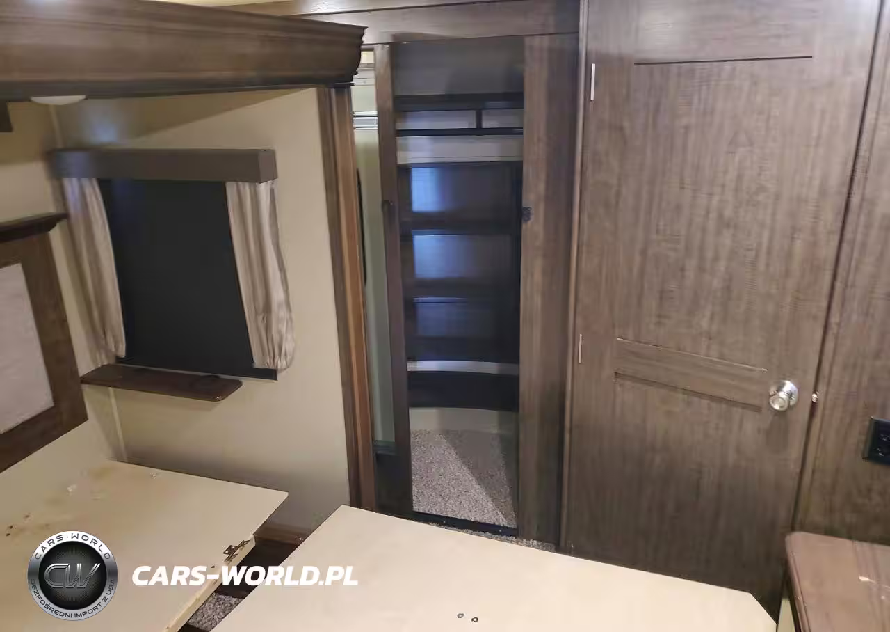 2017 Grand Design Recreational Solitude Camper VIN:573FS412XH1107695 - 7