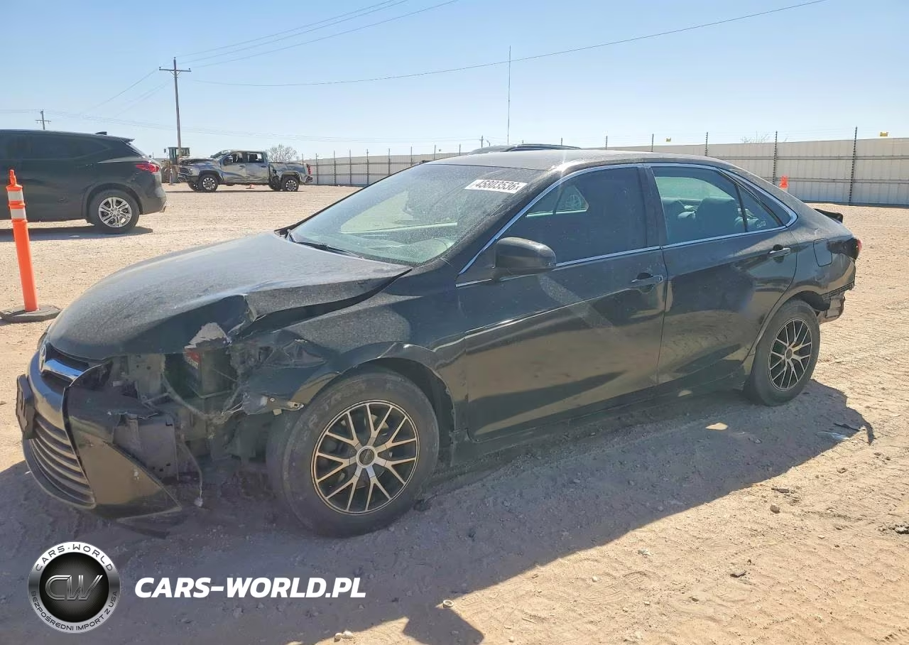 2015 Toyota Camry Le