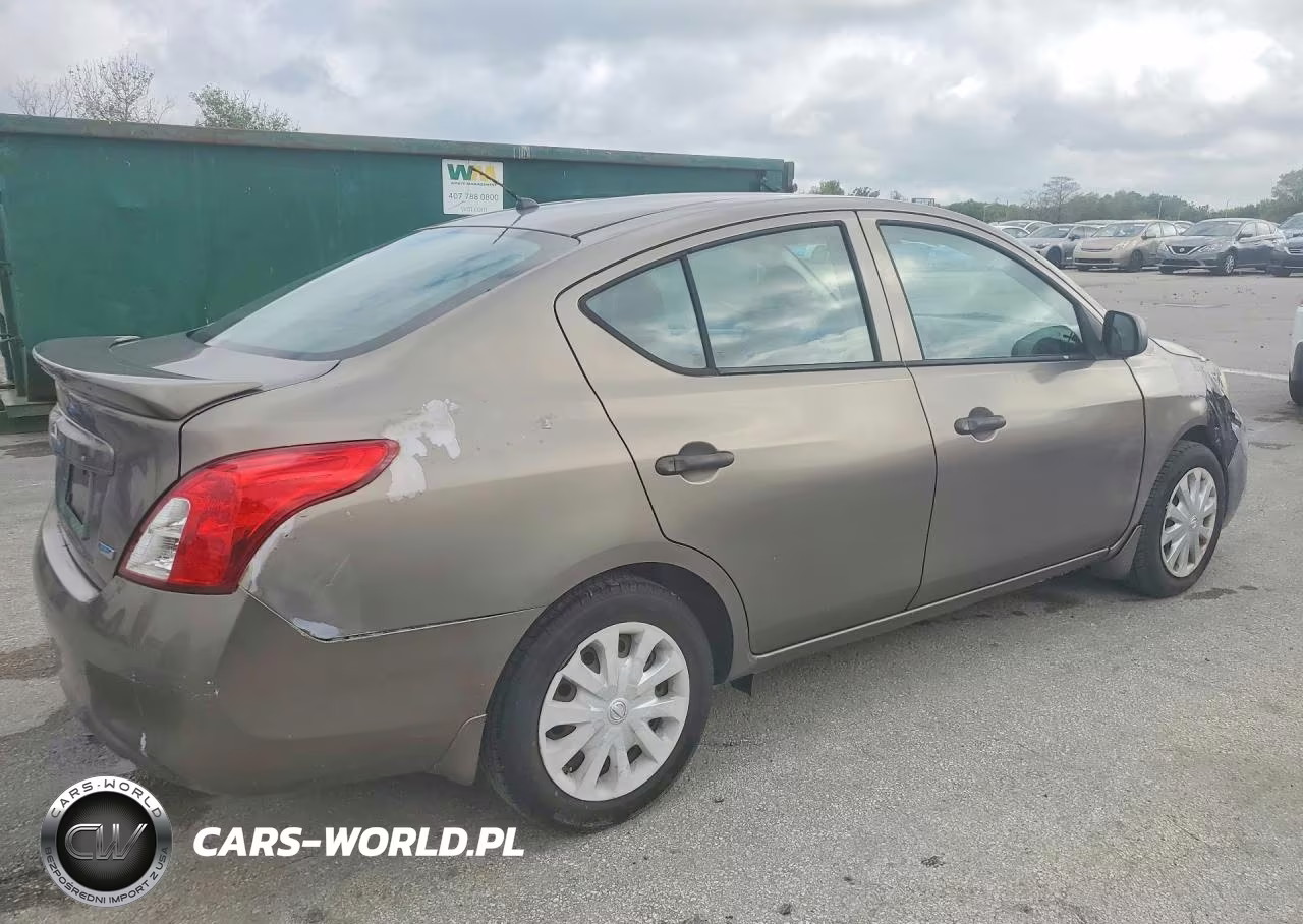 2014 Nissan Versa 1.6 S Plus VIN:3N1CN7AP3EL856456 - 3
