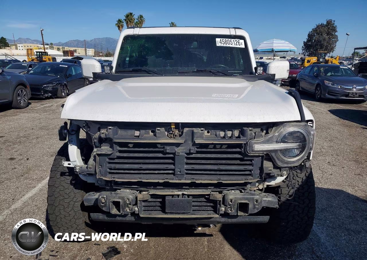 2023 Ford Bronco Base VIN:1FMEE5DP6PLB70315 - 5