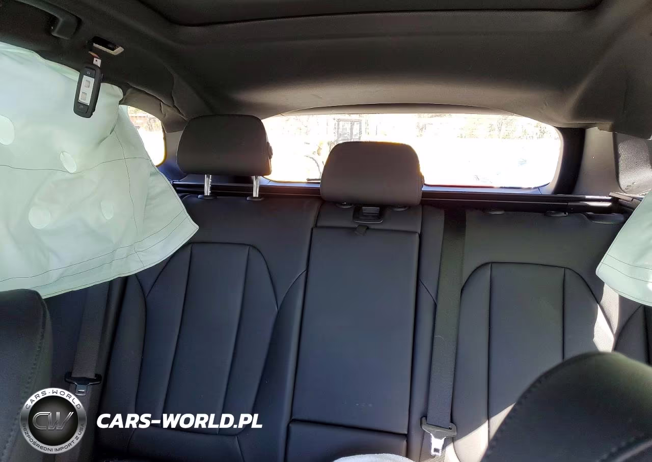 2020 BMW X3 xDrive30I VIN:5UXTY5C01L9B39215 - 10