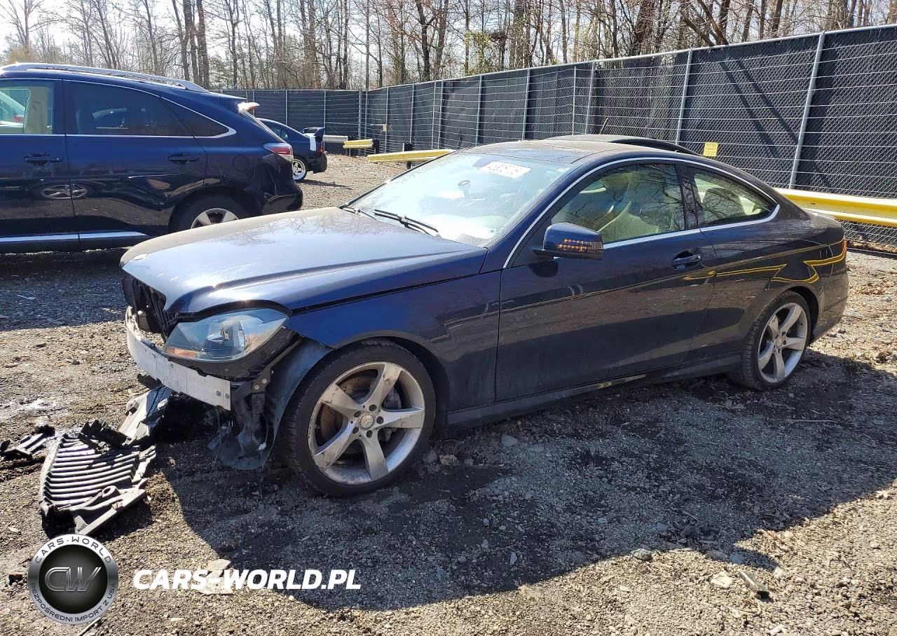 2014 Mercedes-Benz C 350 4Matic – zdjęcie 1 z 12