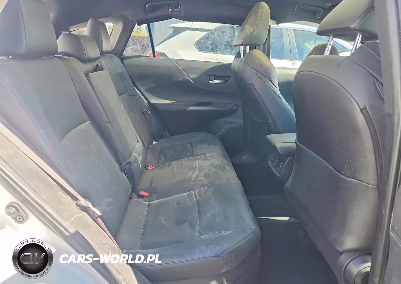 2023 Toyota Venza Nightshade Edition VIN:JTEAAAAHXPJ124207 - 10