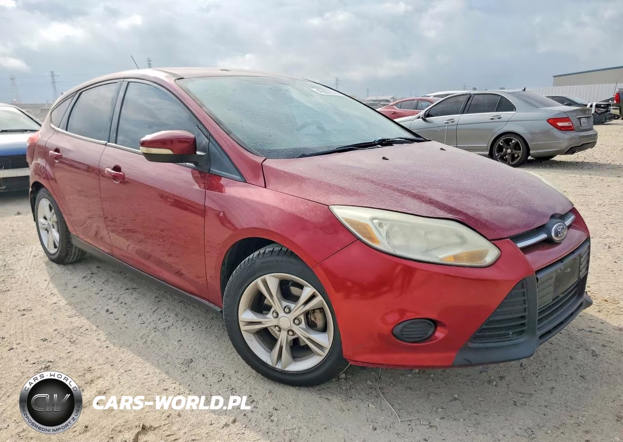 2013 Ford Focus Se VIN:1FADP3K21DL220481 - 4