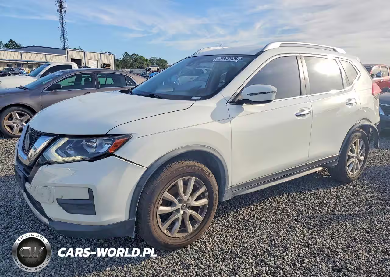 2020 Nissan Rogue Sv