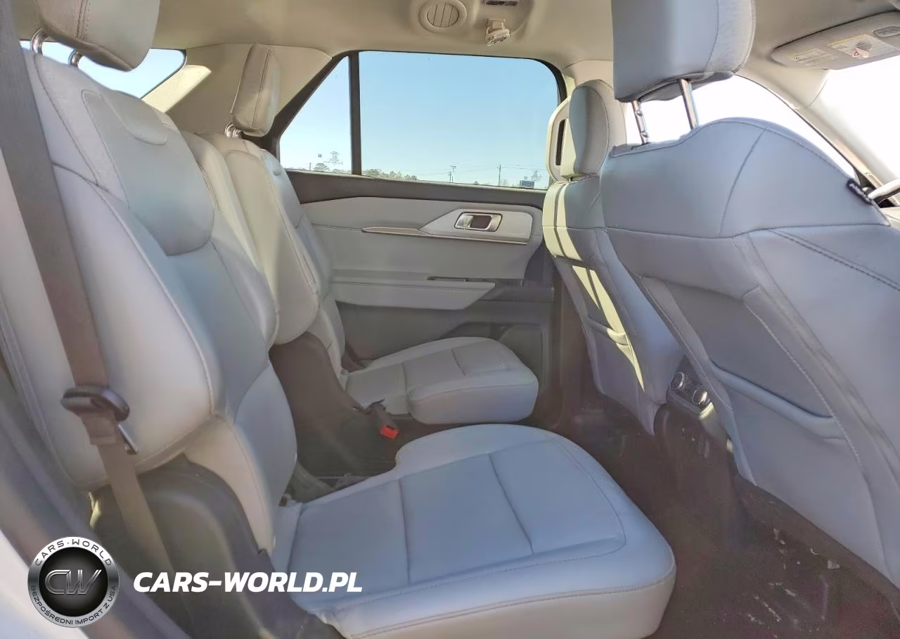 2025 Ford Explorer Active VIN:1FMUK7DH8SGB94304 - 11