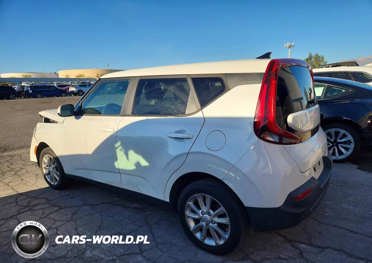 2022 Kia Soul Lx VIN:KNDJ23AU4N7157658 - 2