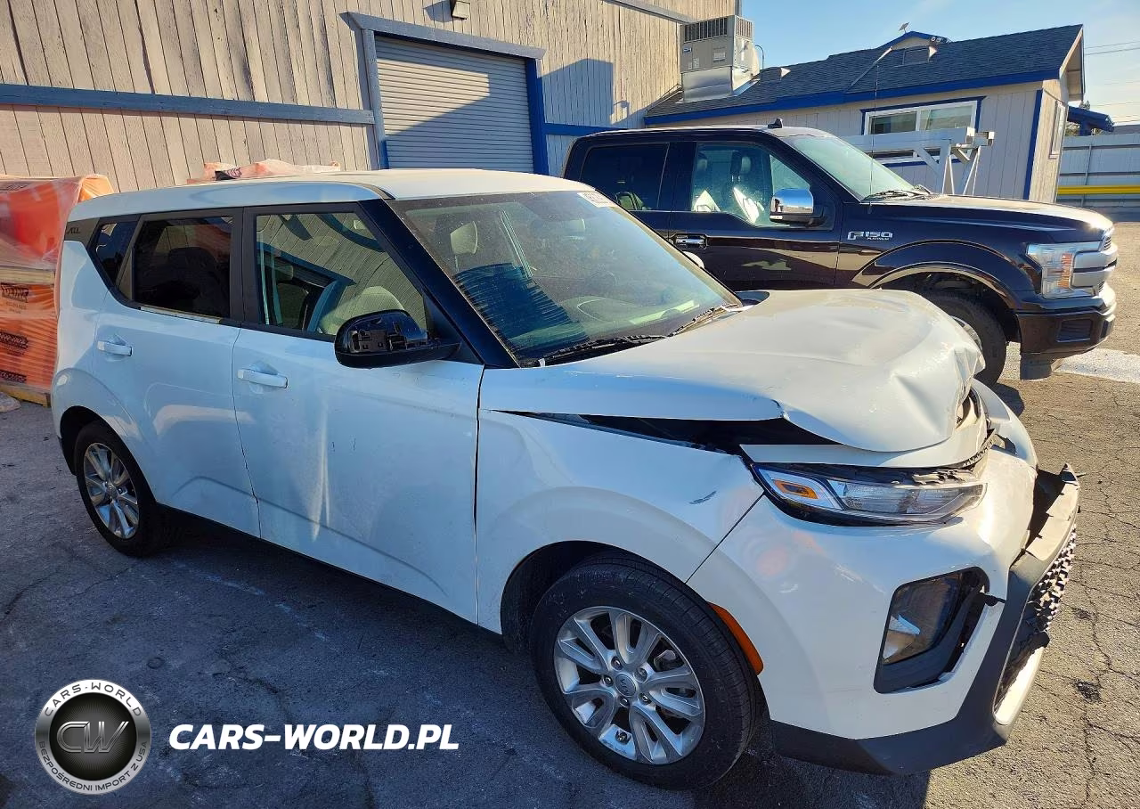 2022 Kia Soul Lx VIN:KNDJ23AU4N7157658 - 4