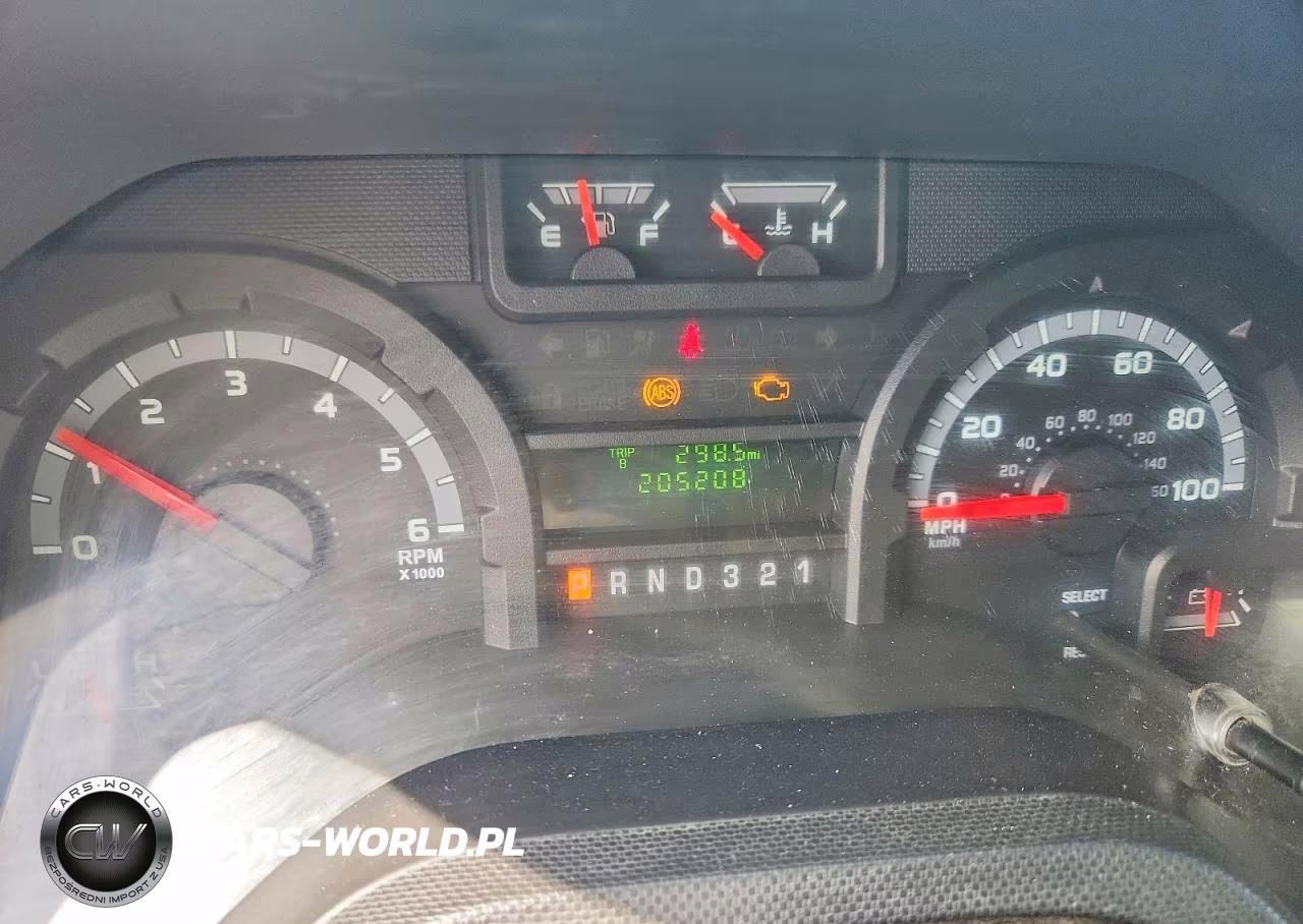 2013 Ford E350 - Mobile Repair Unit VIN:1FDWE3FL9DDB36927 - 9