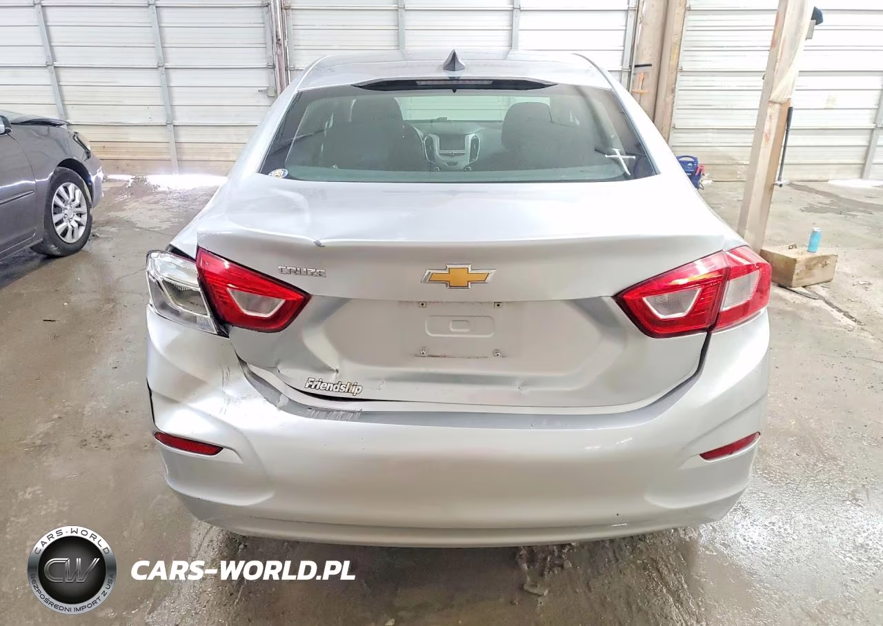 2018 Chevrolet Cruze Ls VIN:1G1BC5SM5J7150751 - 6