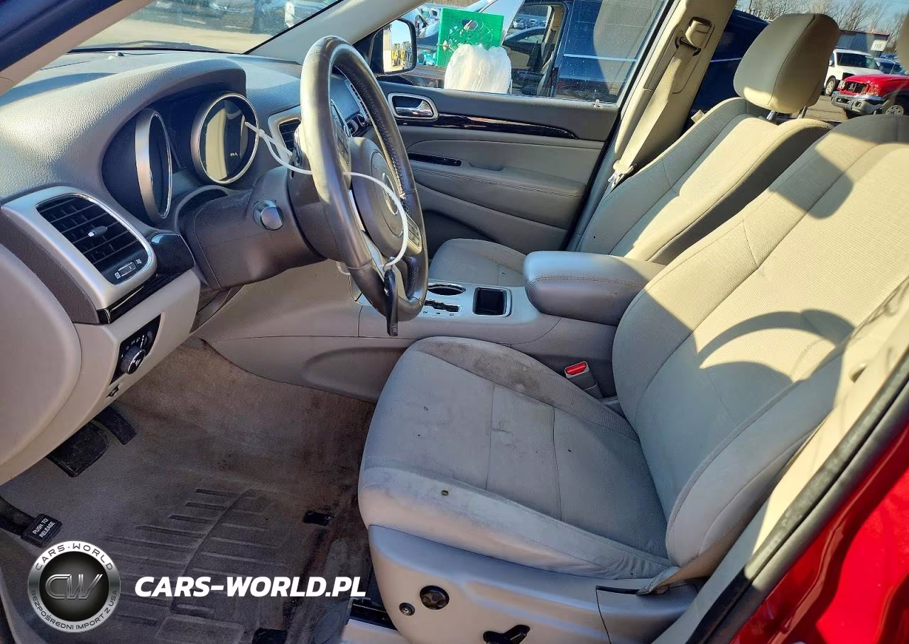 2012 Jeep Grand Cherokee Laredo VIN:1C4RJFAG8CC141520 - 7