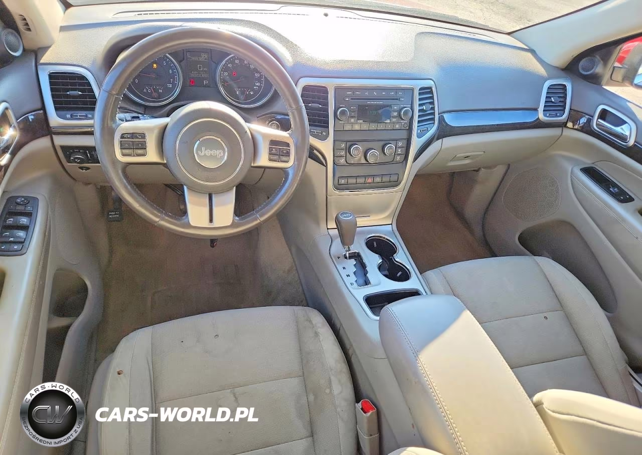 2012 Jeep Grand Cherokee Laredo VIN:1C4RJFAG8CC141520 - 8