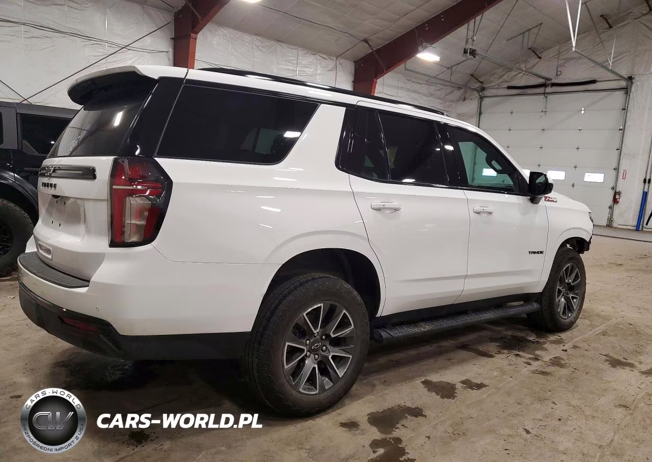 2024 Chevrolet Tahoe K1500 Z71 VIN:1GNSKPKD4RR230605 - 3