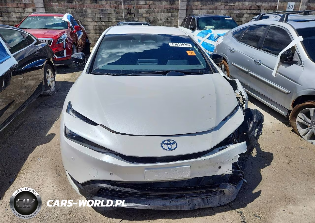 2024 Toyota Prius Le VIN:JTDACAAU2R3044807 - 5