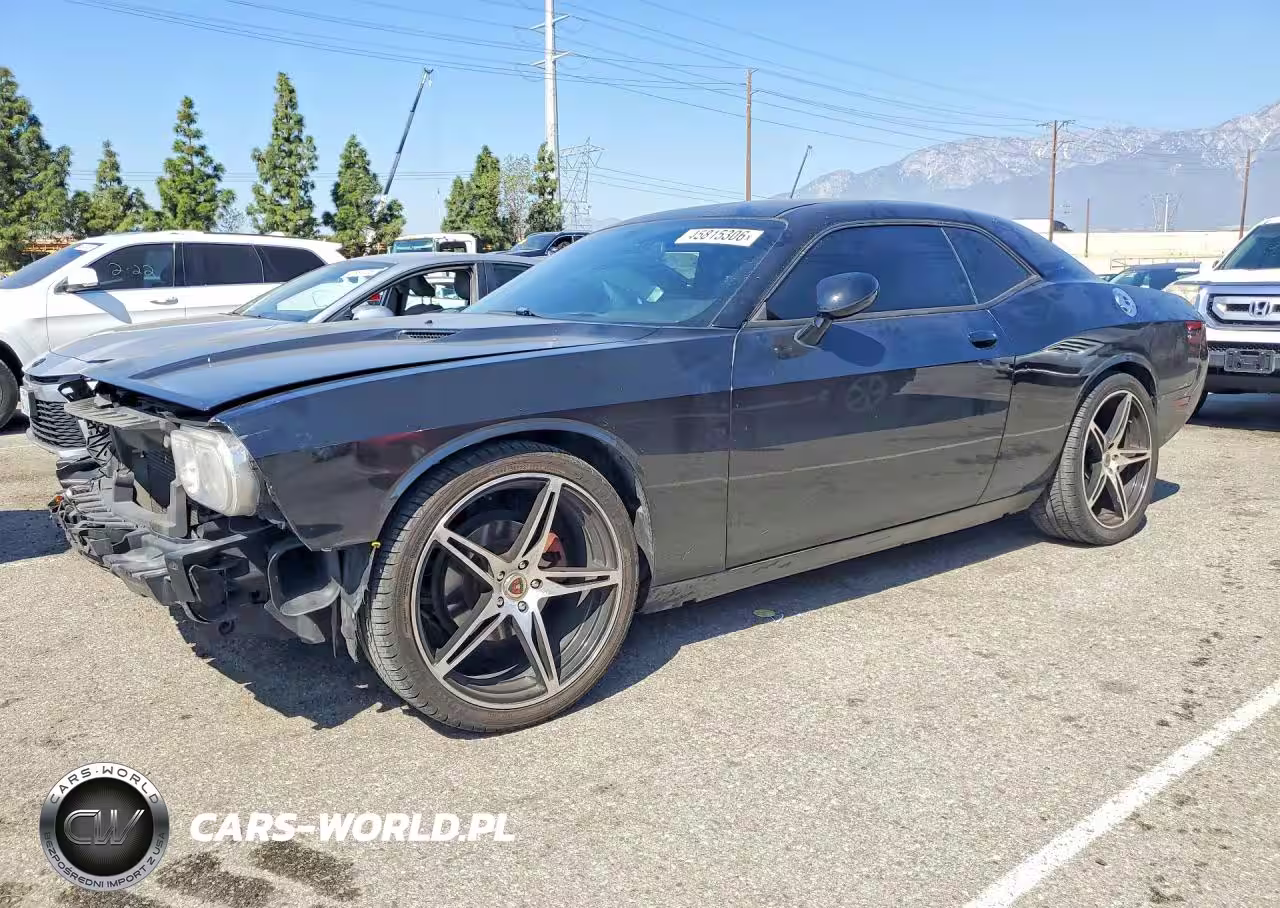 2013 Dodge Challenger Sxt