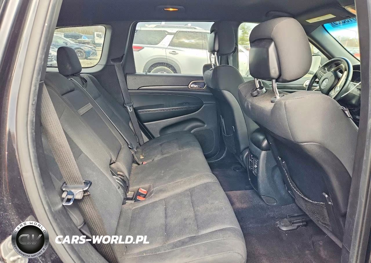 2015 Jeep Grand Cherokee Laredo VIN:1C4RJFAG0FC193728 - 10
