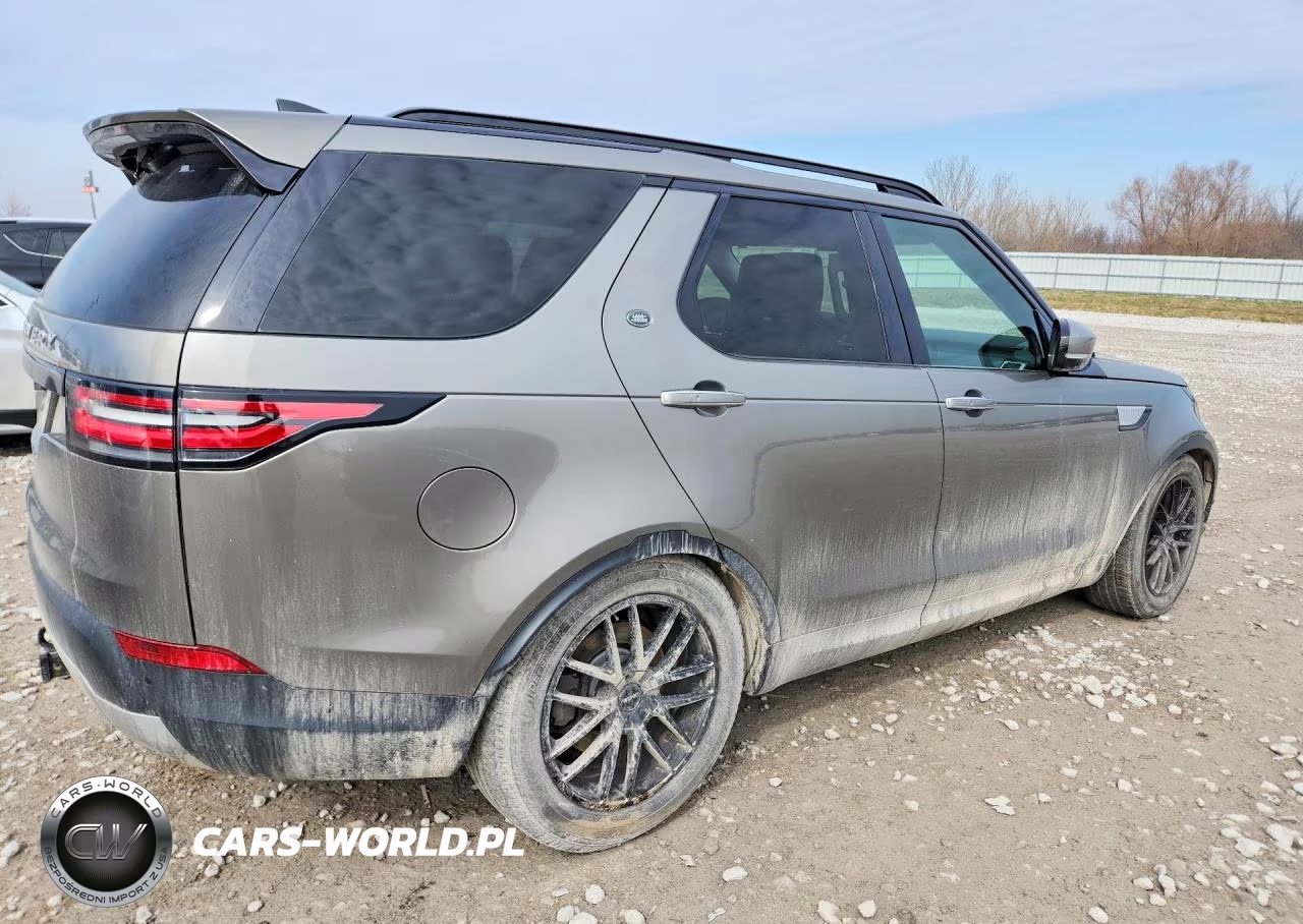 2017 Land Rover Discovery Hse Luxury VIN:SALRHBBVXHA022381 - 3