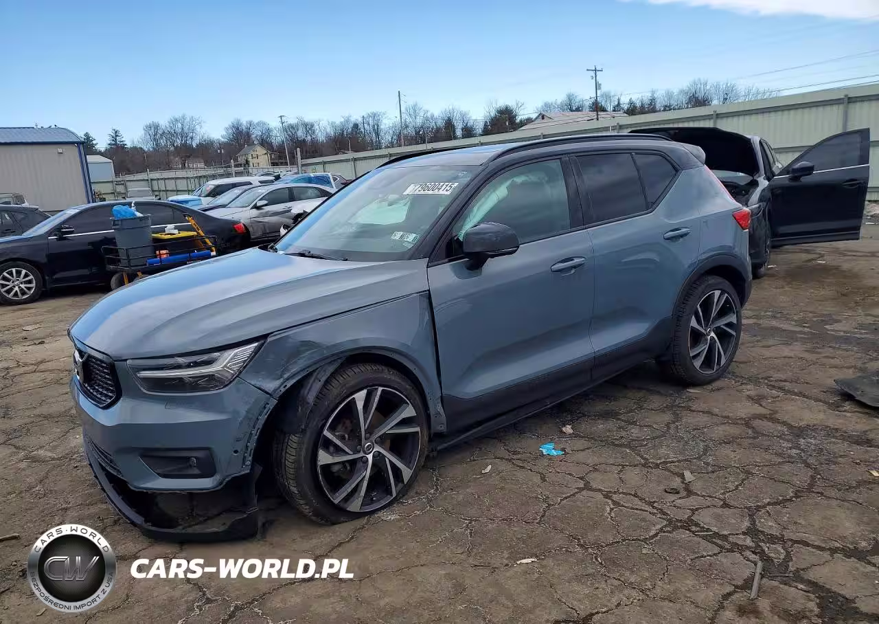 2020 Volvo Xc40 T5 R-Design
