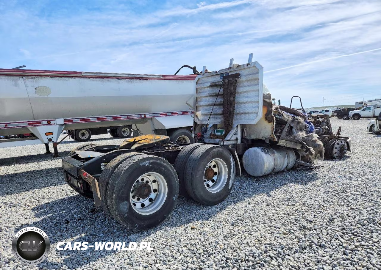 2009 Peterbilt 387 Semi Truck VIN:1XP7D49X69D791424 - 4