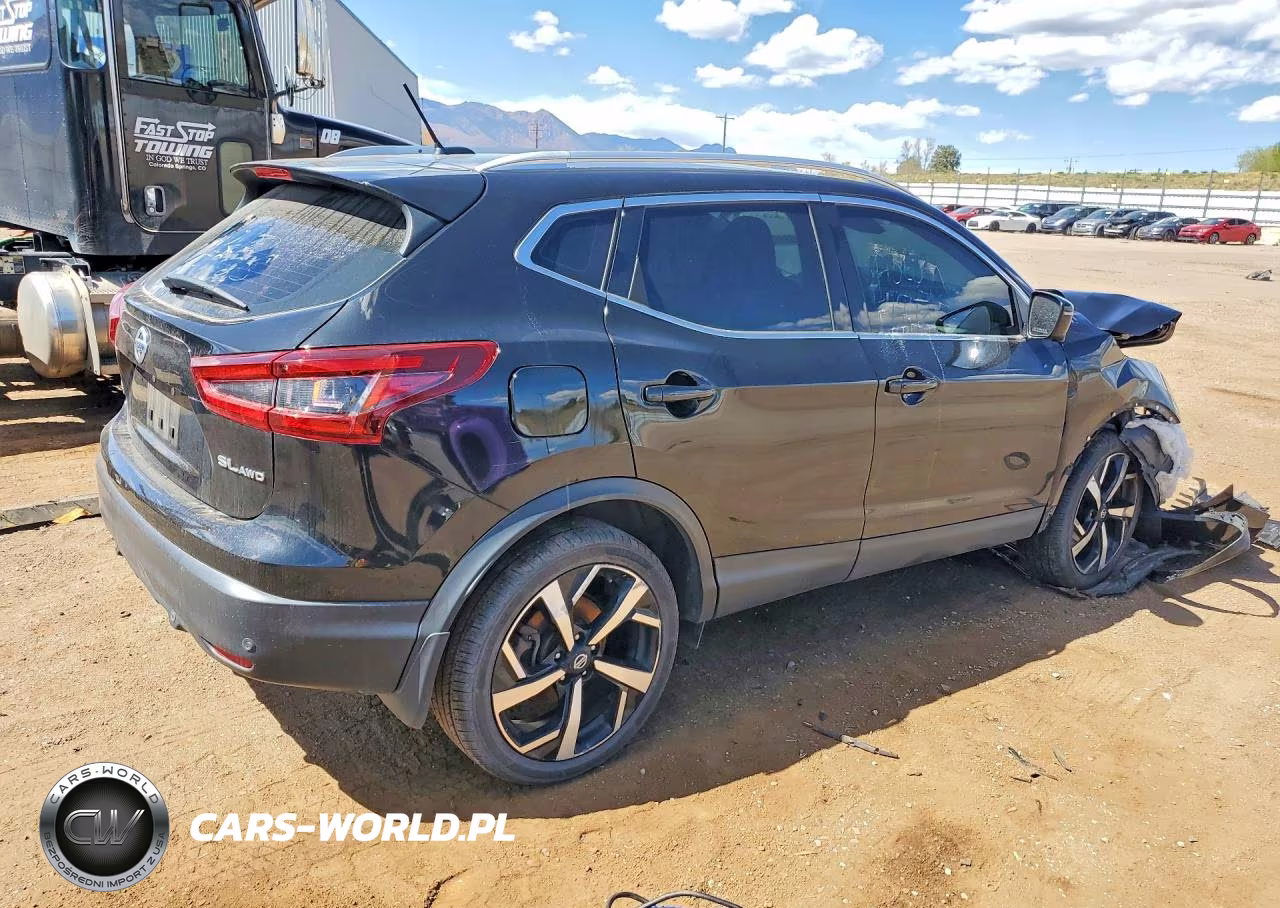 2020 Nissan Rogue Sport Sl VIN:JN1BJ1CW7LW641405 - 3