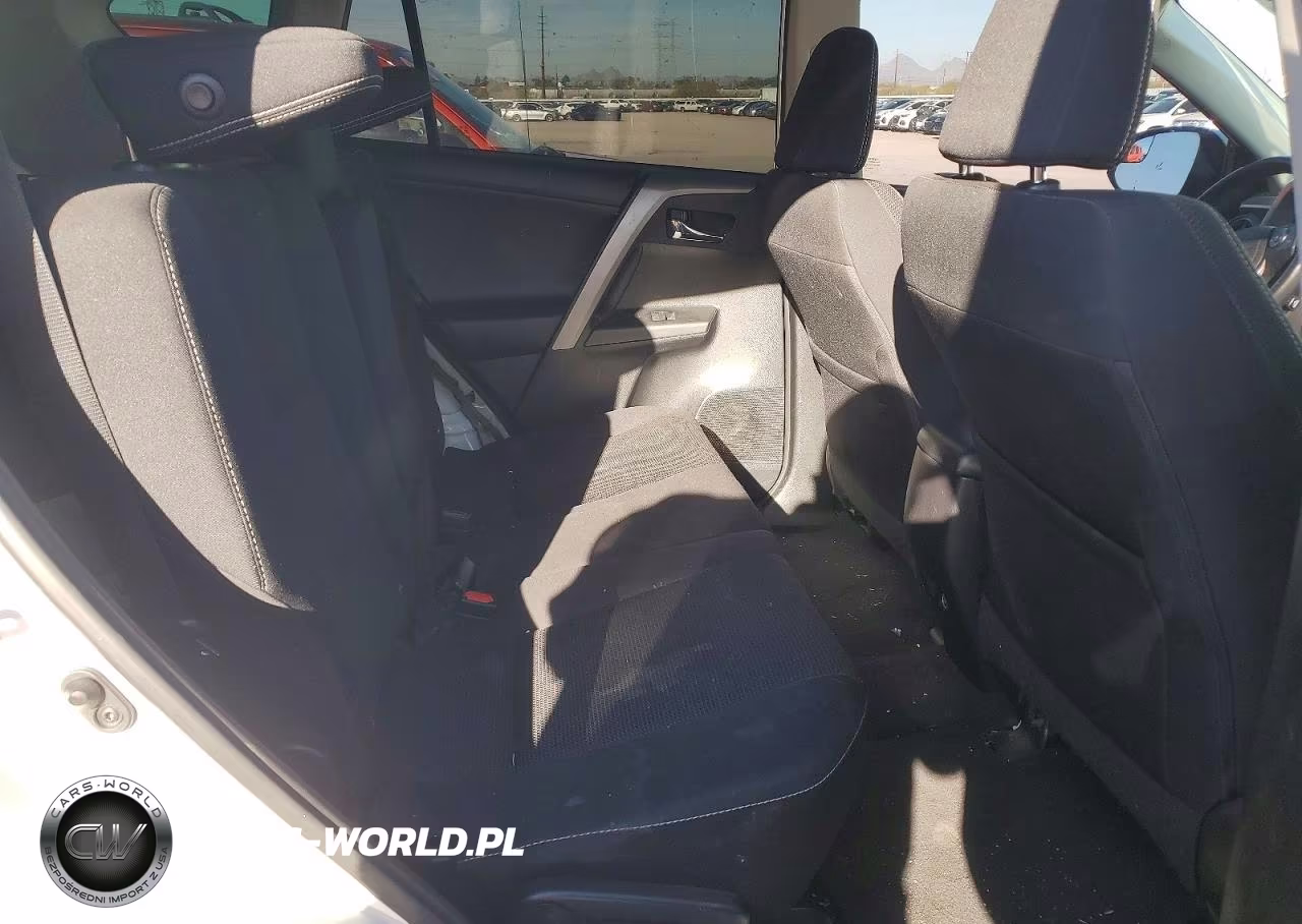 2016 Toyota Rav4 Xle VIN:2T3WFREV9GW255432 - 10