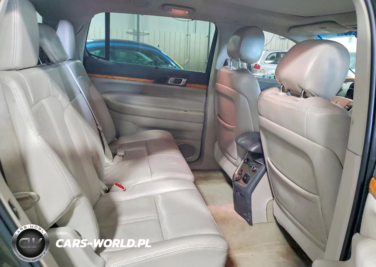 2011 Lincoln Mkt VIN:2LMHJ5AT7BBJ54776 - 11