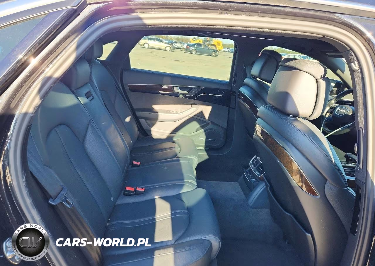 2015 Audi A8 L Quattro VIN:WAU3GAFDXFN037512 - 10