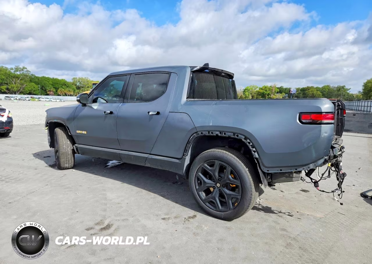 2023 Rivian R1T Adventure VIN:7FCTGAAA4PN019695 - 2