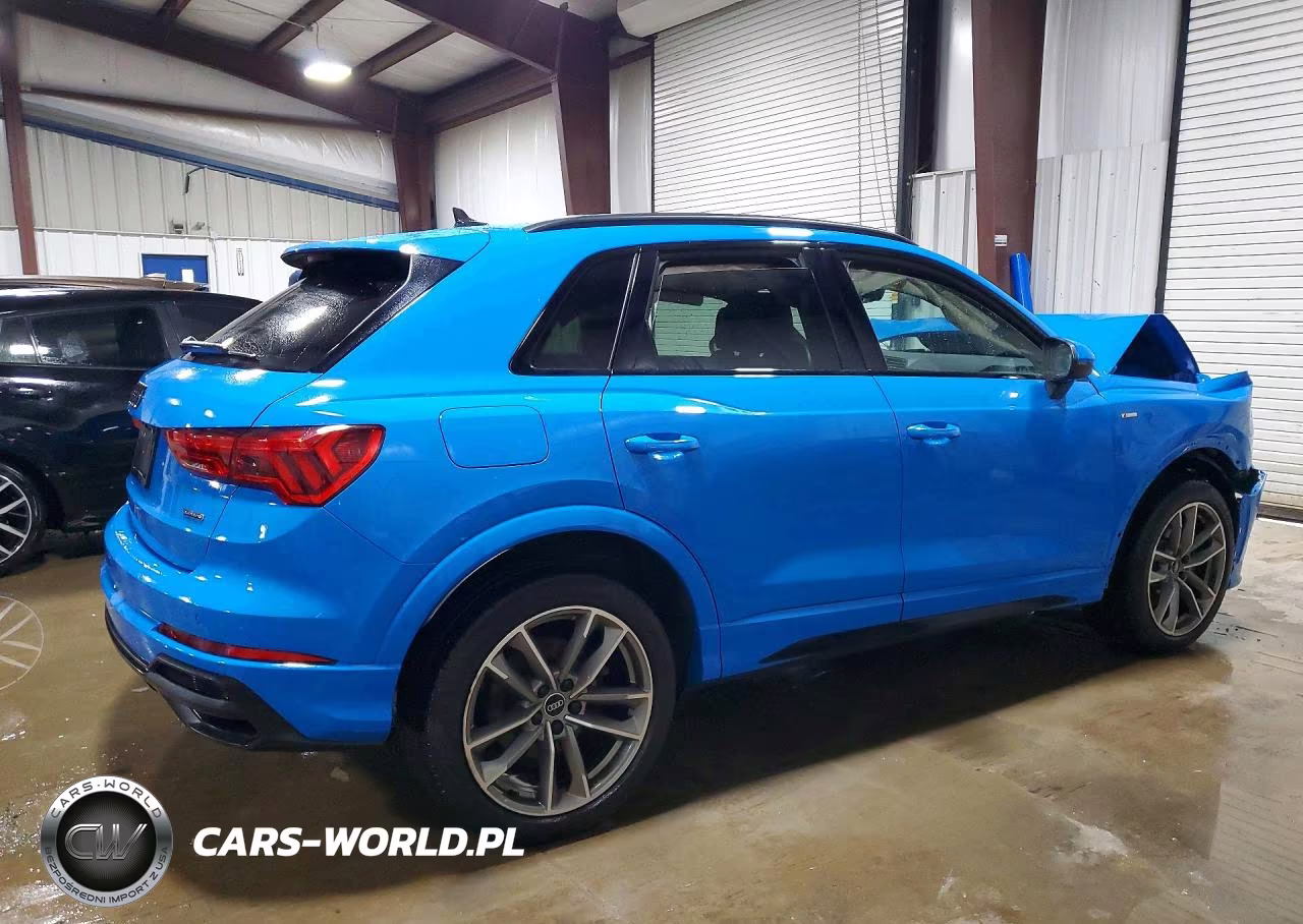 2023 Audi Q3 Premium S Line 45 VIN:WA1DEDF38P1033046 - 3