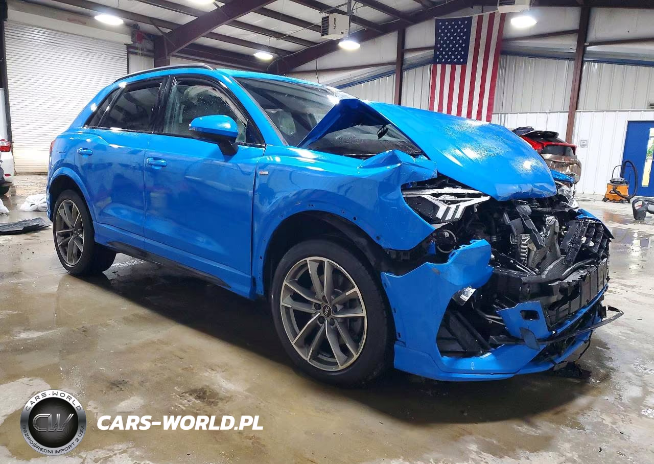 2023 Audi Q3 Premium S Line 45 VIN:WA1DEDF38P1033046 - 4