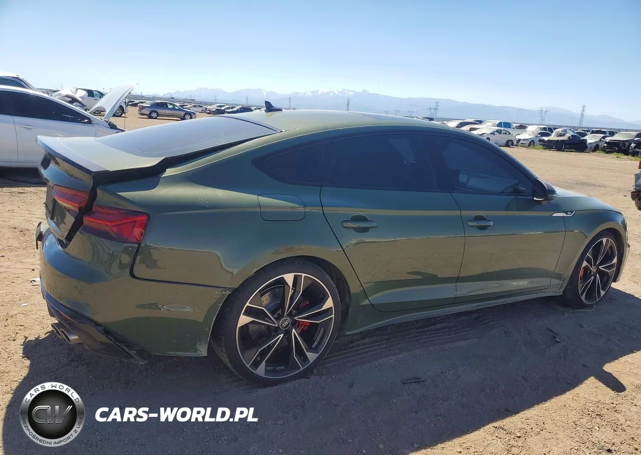 2021 Audi S5 Premium Plus VIN:WAUC4CF55MA049066 - 3