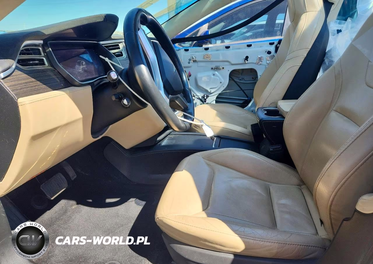 2016 Tesla Model S VIN:5YJSA1E27GF164945 - 7