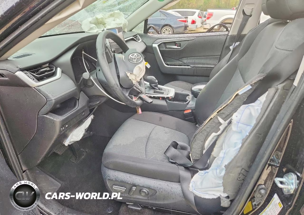 2025 Toyota Rav4 Xle VIN:2T3W1RFV5SW443161 - 7