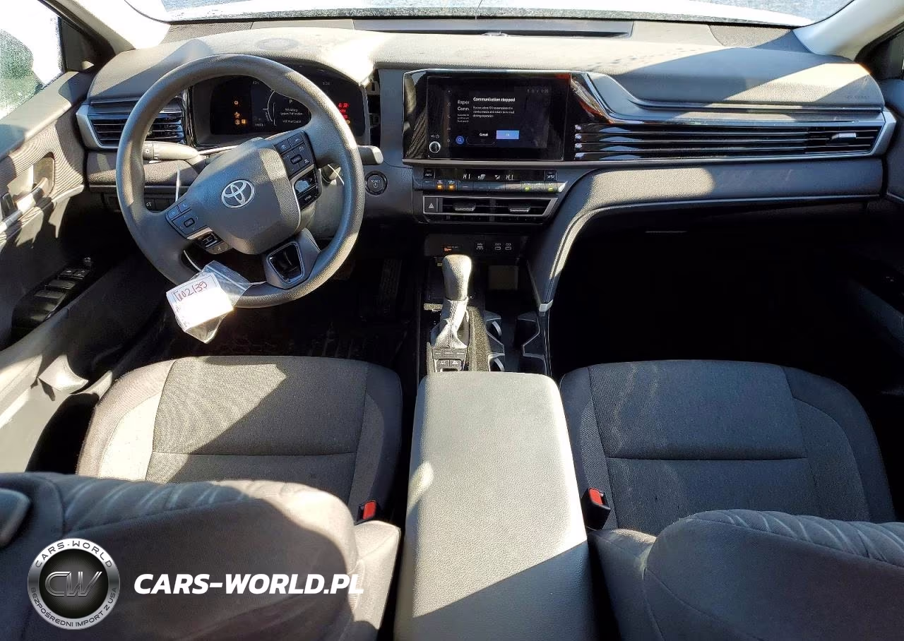 2025 Toyota Camry Le VIN:4T1DAACK3SU157076 - 8