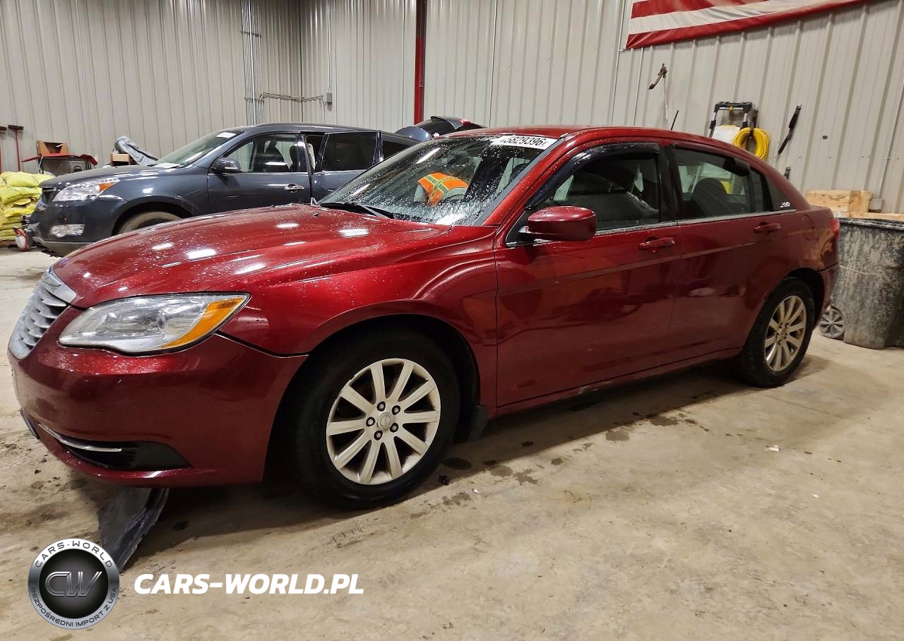 2013 Chrysler 200 Touring
