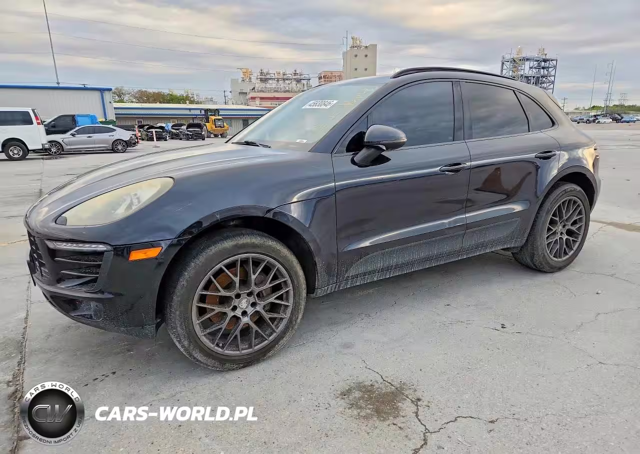 2015 Porsche Macan S