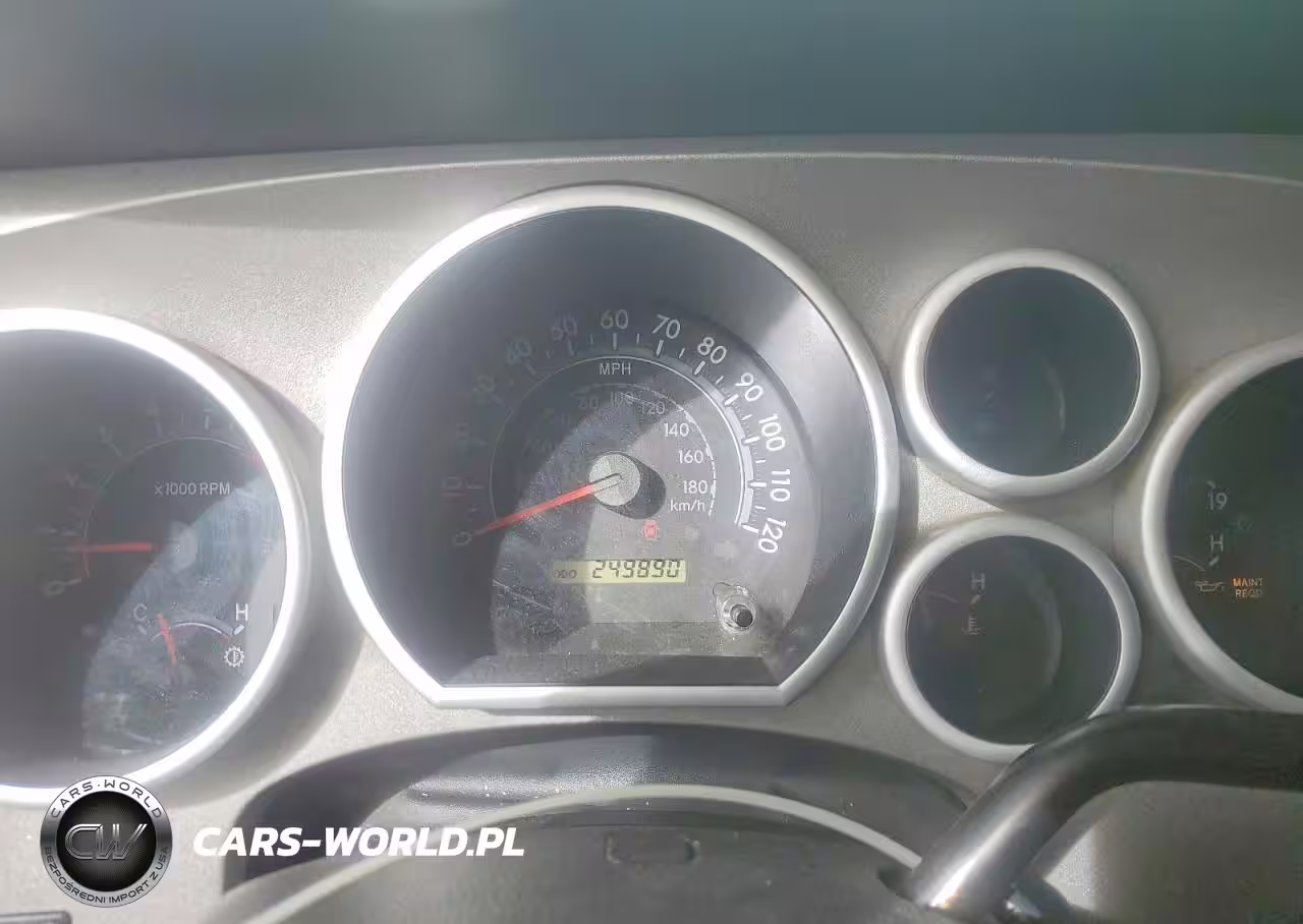 2011 Toyota Tundra VIN:5TFDW5F14BX163984 - 9