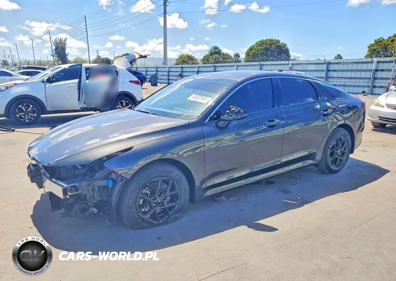 2026 Kia K5 Lxs