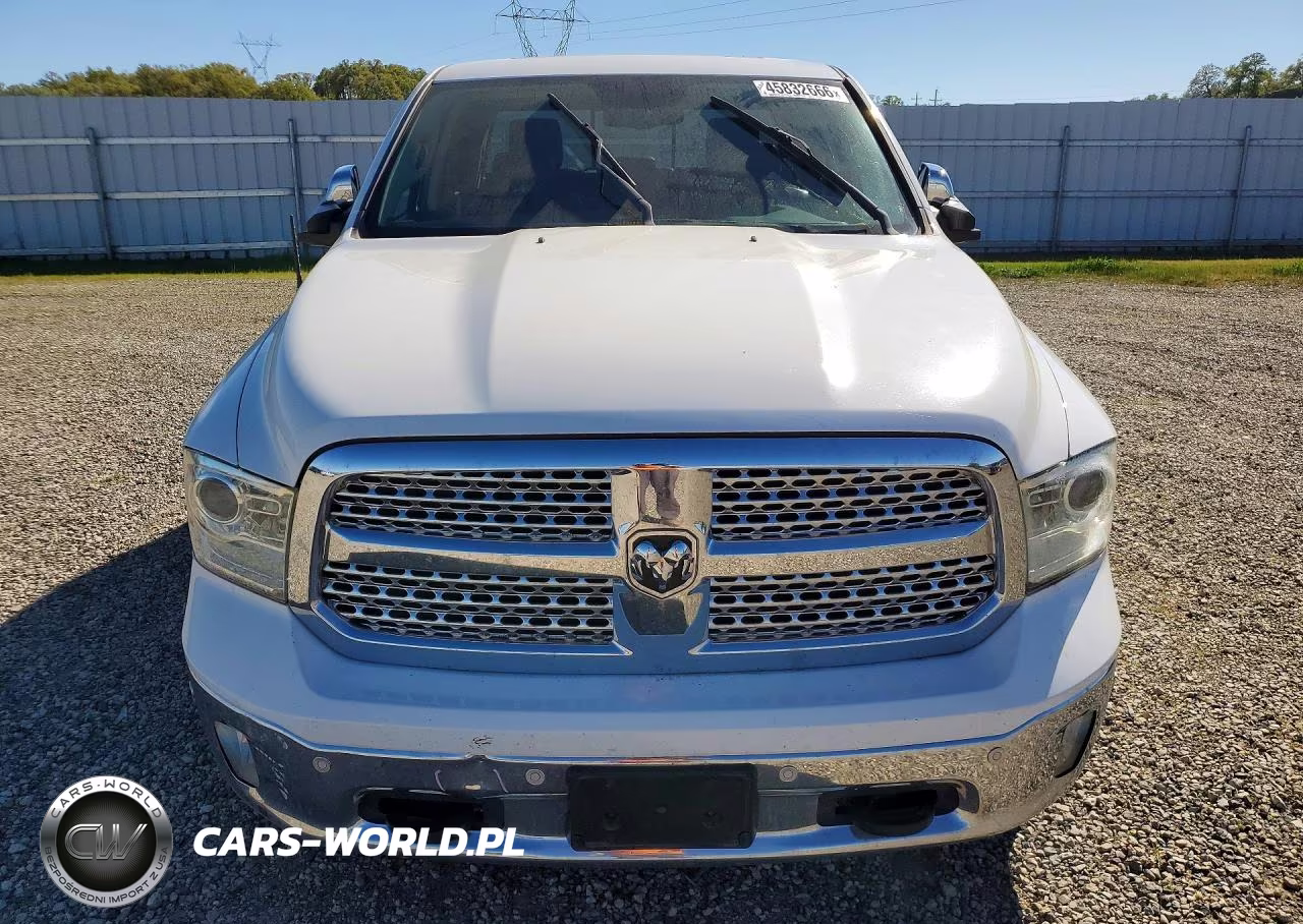 2014 Ram 1500 Laramie VIN:1C6RR7VT8ES289771 - 5