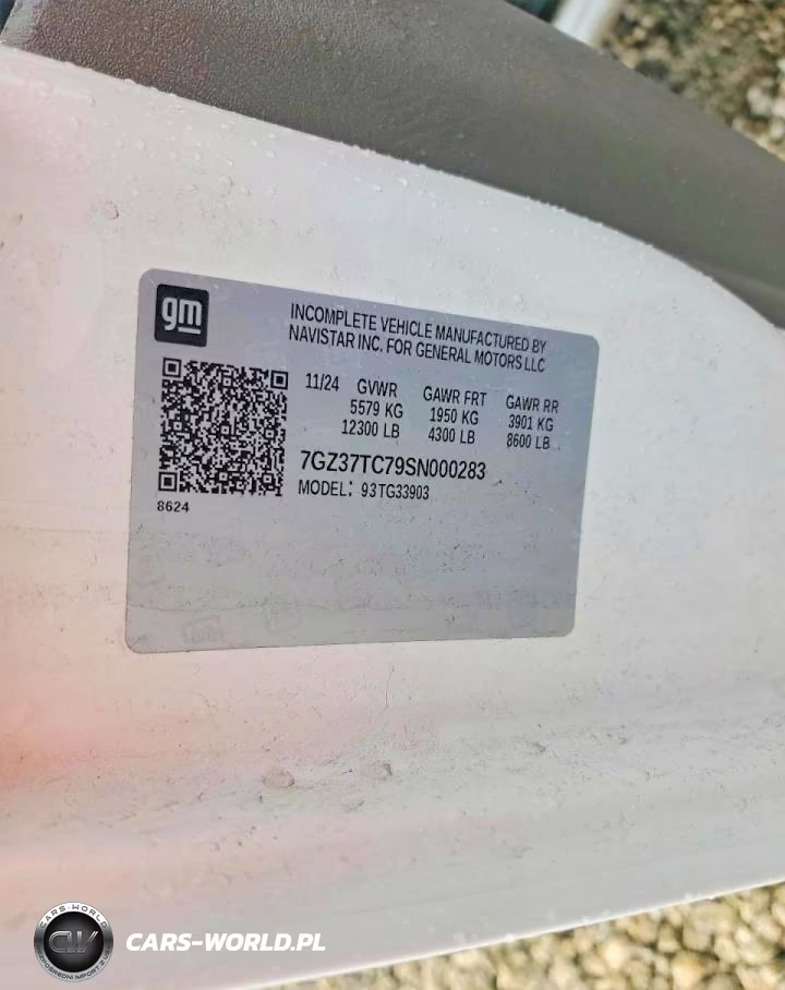2025 GMC Savana Box Truck VIN:7GZ37TC79SN000283 - 10