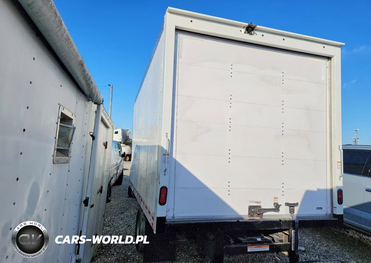 2025 GMC Savana Box Truck VIN:7GZ37TC79SN000283 - 6