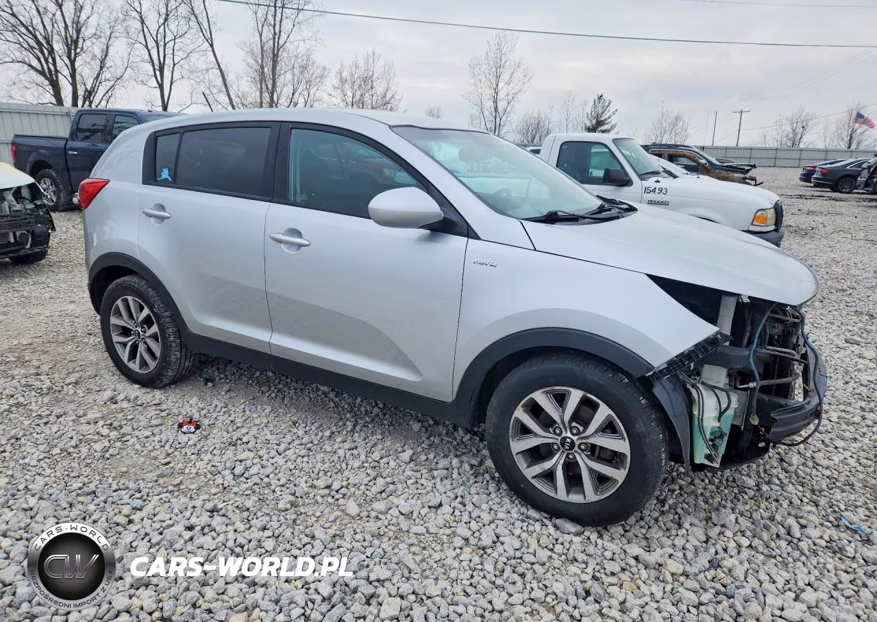 2015 Kia Sportage Lx VIN:KNDPBCAC6F7756130 - 4