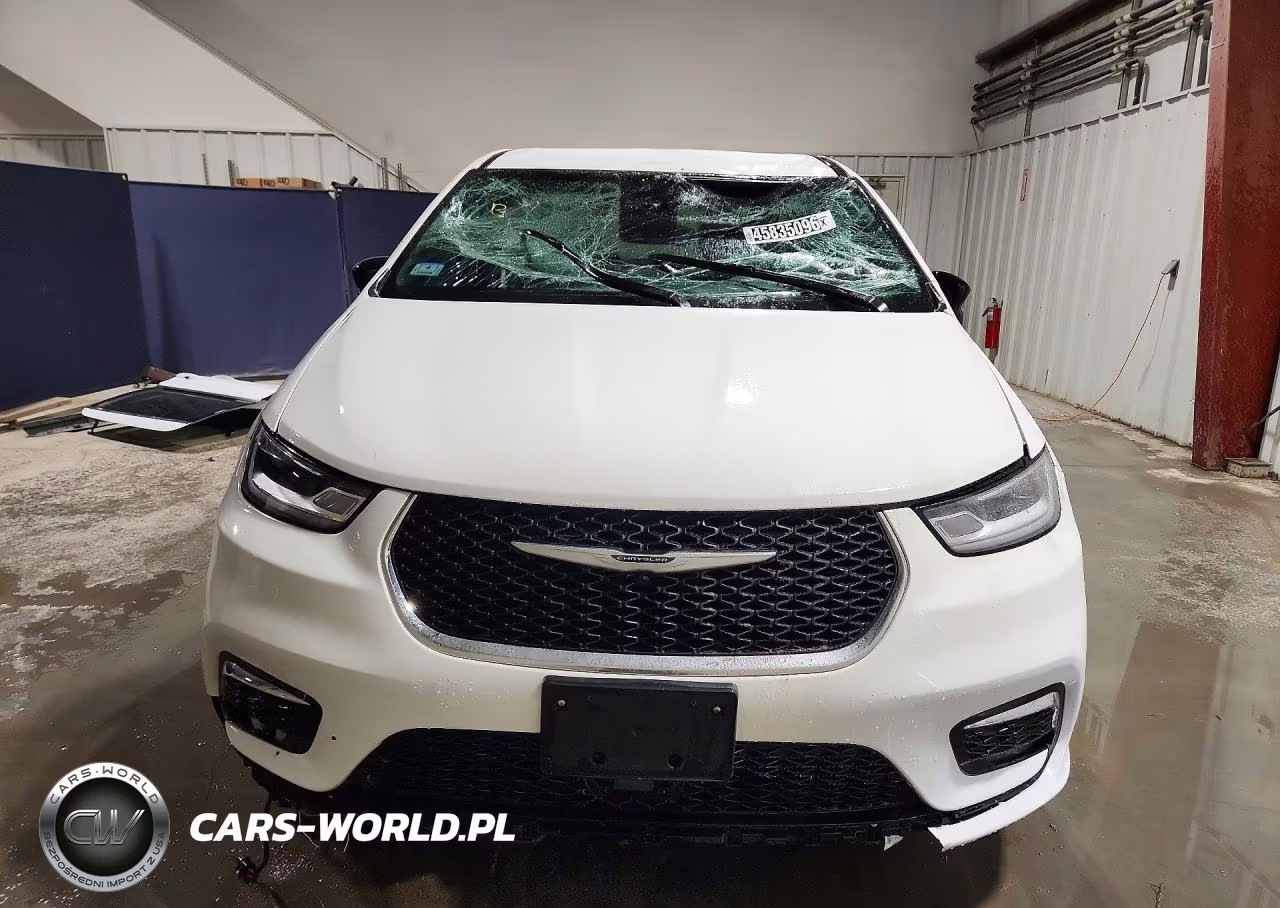 2025 Chrysler Pacifica Select VIN:2C4RC1BG1SR561069 - 5